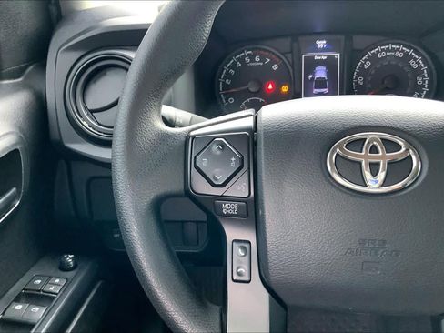 Used 2022 Toyota Tacoma SR w/ SR Convenience Package RWD image 22