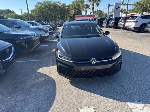 Used 2026 Volkswagen Jetta Sport FWD image 8