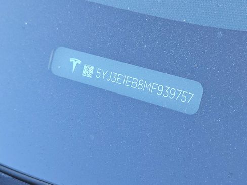 Used 2021 Tesla Model 3 Long Range image 7