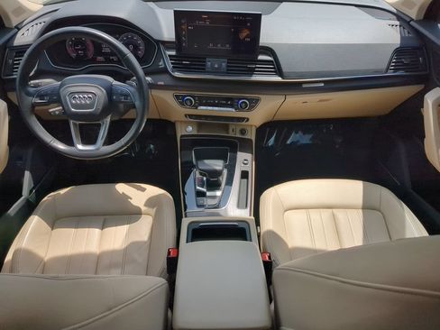 Used 2022 Audi Q5 2.0T Premium Plus w/ Premium Plus Package AWD/4WD image 13