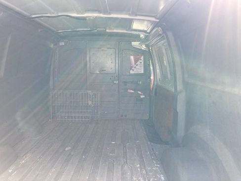 Used 2010 Ford E-150 and Econoline 150 image 12