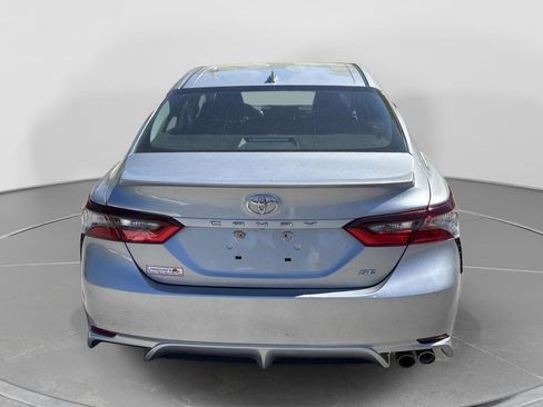 Used 2021 Toyota Camry SE FWD image 10