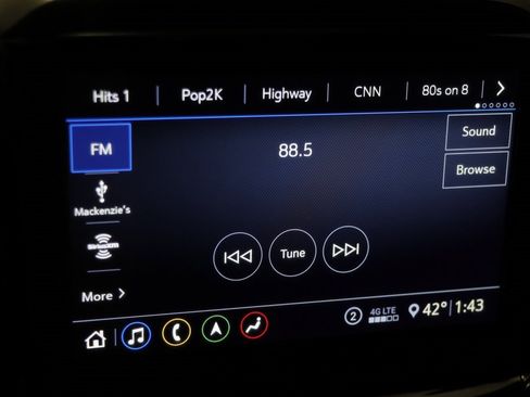 Used 2021 Chevrolet Traverse Premier w/ Redline Edition image 9