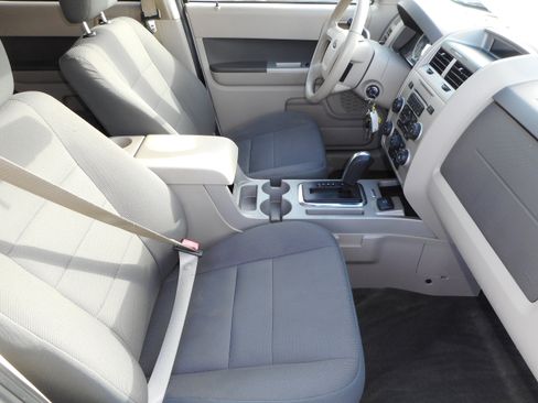Used 2009 Ford Escape 4WD Hybrid image 23