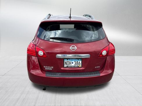 Used 2015 Nissan Rogue S w/ Convenience Package AWD/4WD image 6