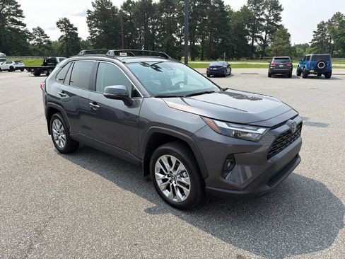 Used 2025 Toyota RAV4 XLE Premium FWD image 11