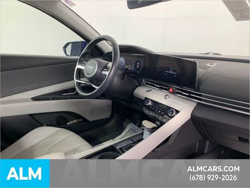 Used 2023 Hyundai Elantra Limited w/ Cargo Package image 40