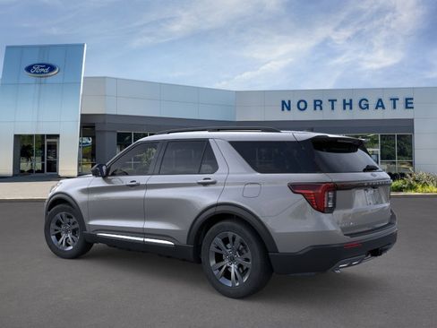 New 2025 Ford Explorer Active w/ Active Comfort Package AWD/4WD image 5