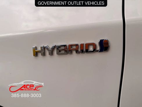 Used 2014 Toyota Prius One image 20