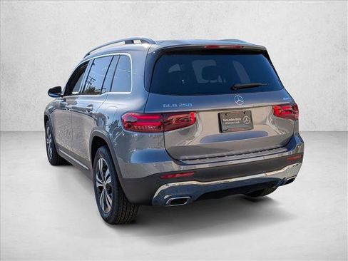 Certified 2026 Mercedes-Benz GLB 250 4MATIC image 8