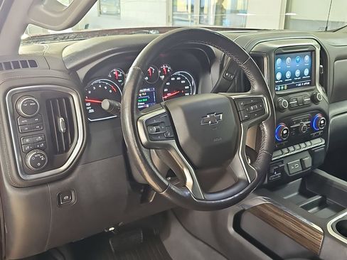 Used 2021 Chevrolet Silverado 1500 RST AWD/4WD image 19