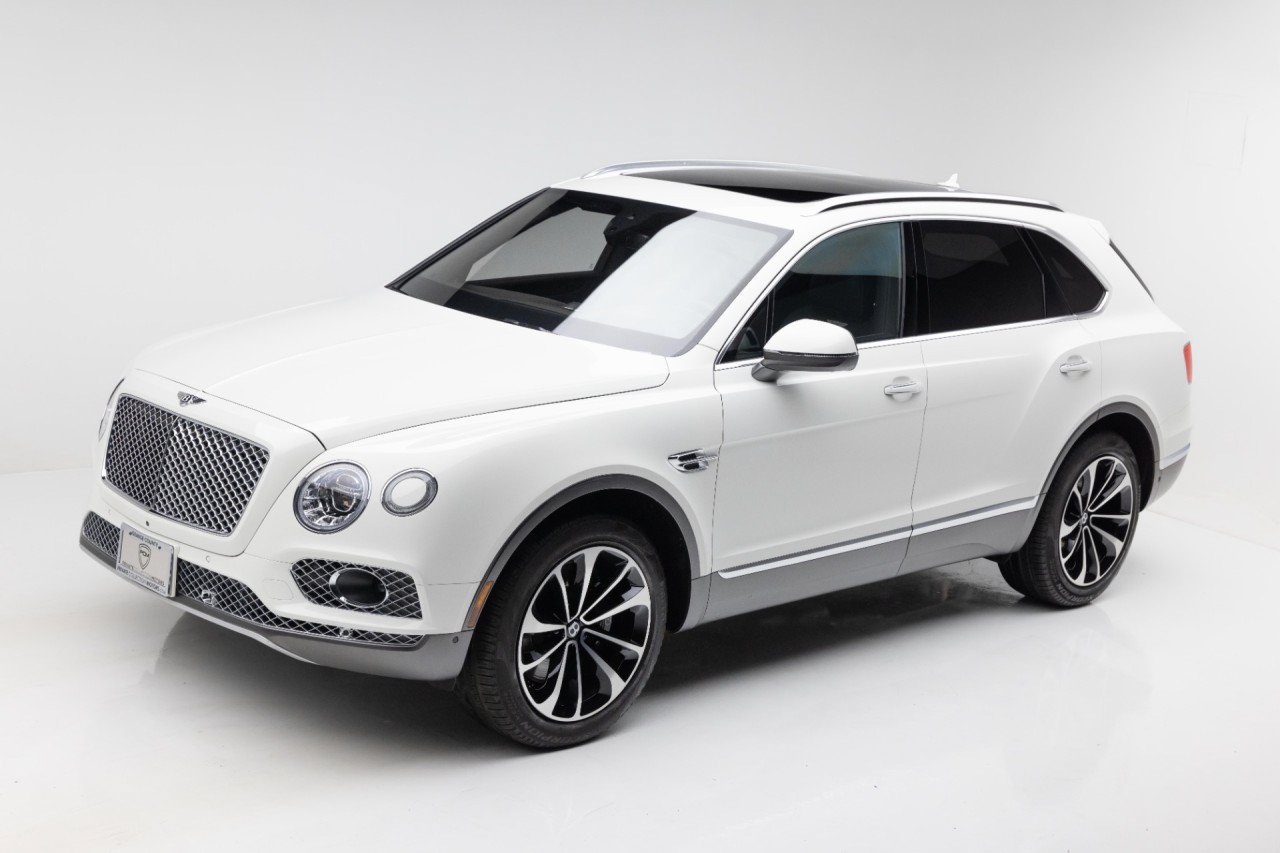 Used 2017 Bentley Bentayga AWD/4WD image 1
