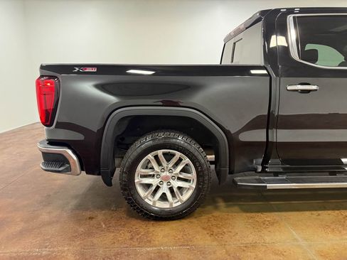 Used 2020 GMC Sierra 1500 SLT image 32