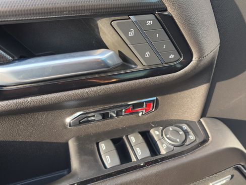 Used 2022 GMC Sierra 1500 AT4 w/ AT4 Premium Package AWD/4WD image 24