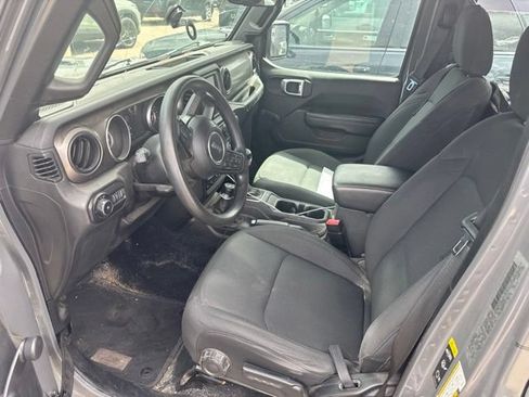 Used 2020 Jeep Wrangler Unlimited Sport AWD/4WD image 11