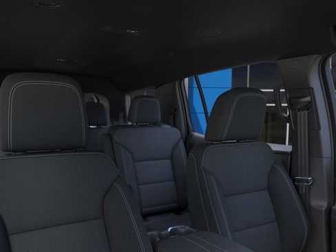 New 2027 Chevrolet Traverse LT FWD image 25