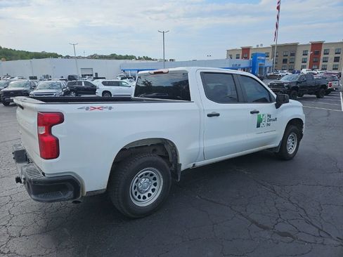Used 2022 Chevrolet Silverado 1500 W/T w/ WT Value Package AWD/4WD image 6