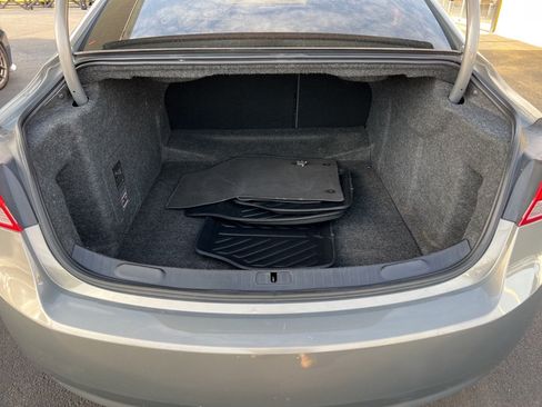 Used 2017 Chevrolet Impala LT FWD image 8