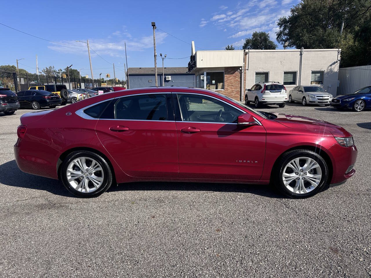 Used 2015 Chevrolet Impala LT w/ Convenience Package FWD image 4