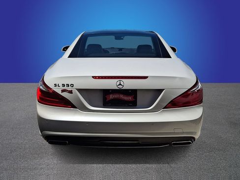 Used 2014 Mercedes-Benz SL 550 image 5