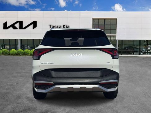 Used 2023 Kia Sportage EX AWD/4WD image 5