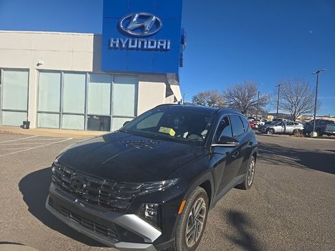 Used 2025 Hyundai Tucson Limited image 1