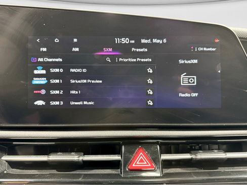 Used 2023 Kia Niro Wave FWD image 13