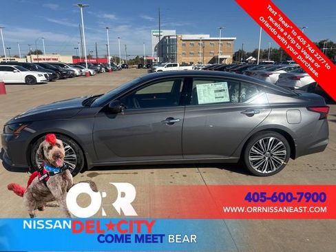 New 2025 Nissan Altima 2.5 SL image 2