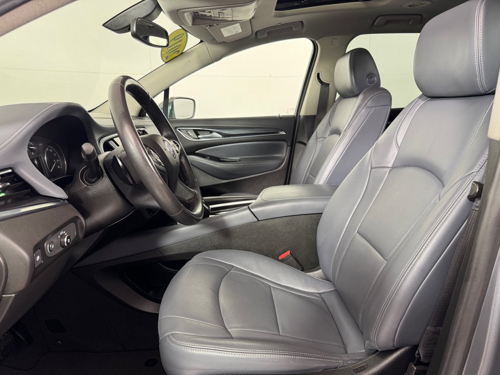 Used 2019 Buick Enclave Essence AWD/4WD image 12