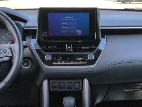 Certified 2023 Toyota Corolla Cross LE FWD image 18
