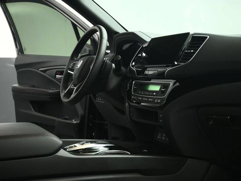 Used 2025 Honda Ridgeline Black Edition image 59