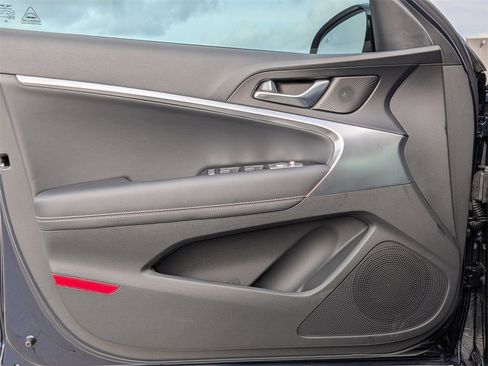 New 2026 Genesis G70 2.5T image 10