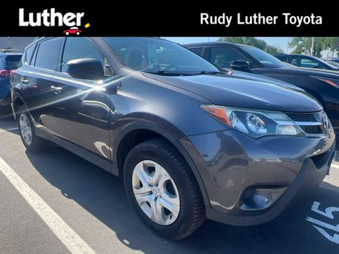 Used 2015 Toyota RAV4 LE AWD/4WD image 1