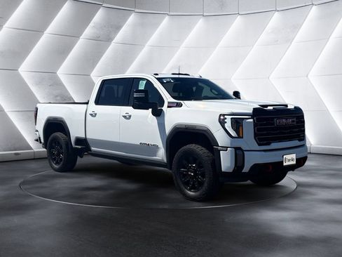 Certified 2024 GMC Sierra 2500 AT4 w/ AT4 Premium Plus Package AWD/4WD image 7