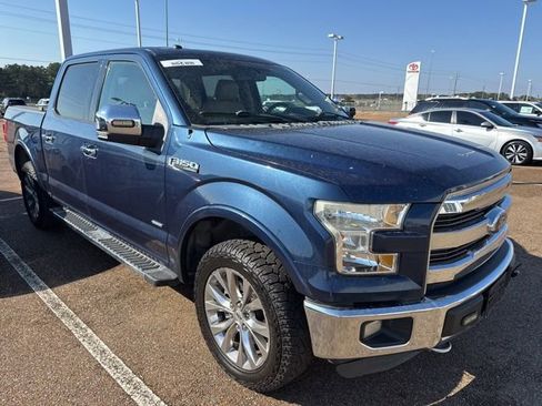 Used 2016 Ford F150 Lariat image 3