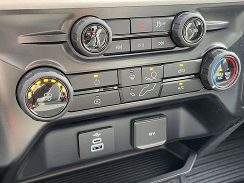 New 2026 Ford F250 XL w/ XL Driver Assist Package RWD image 8