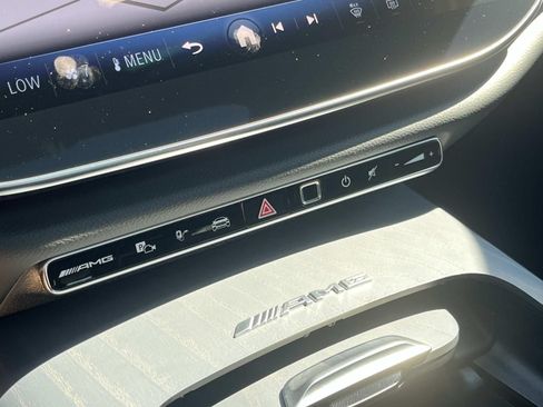 Used 2025 Mercedes-Benz E 53 AMG e 4MATIC Sedan image 35
