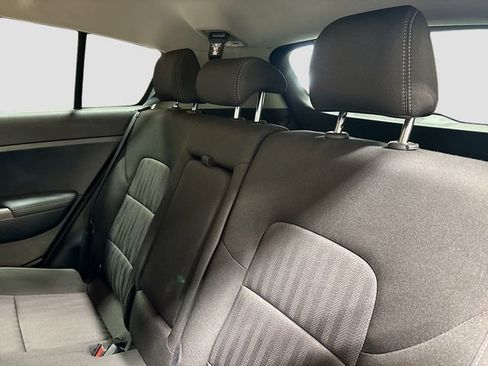 Used 2022 Kia Sportage LX image 25