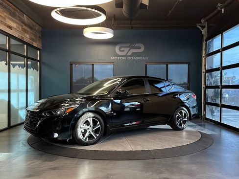 Used 2024 Nissan Sentra SV w/ All-Weather Package FWD image 7