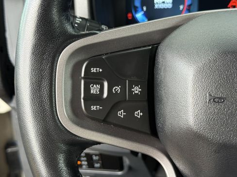 Certified 2025 Ford Bronco Badlands AWD/4WD image 27