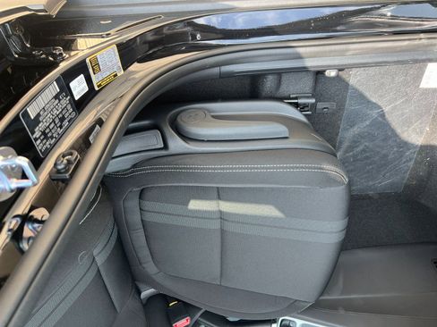 New 2026 Hyundai Venue SEL FWD image 26