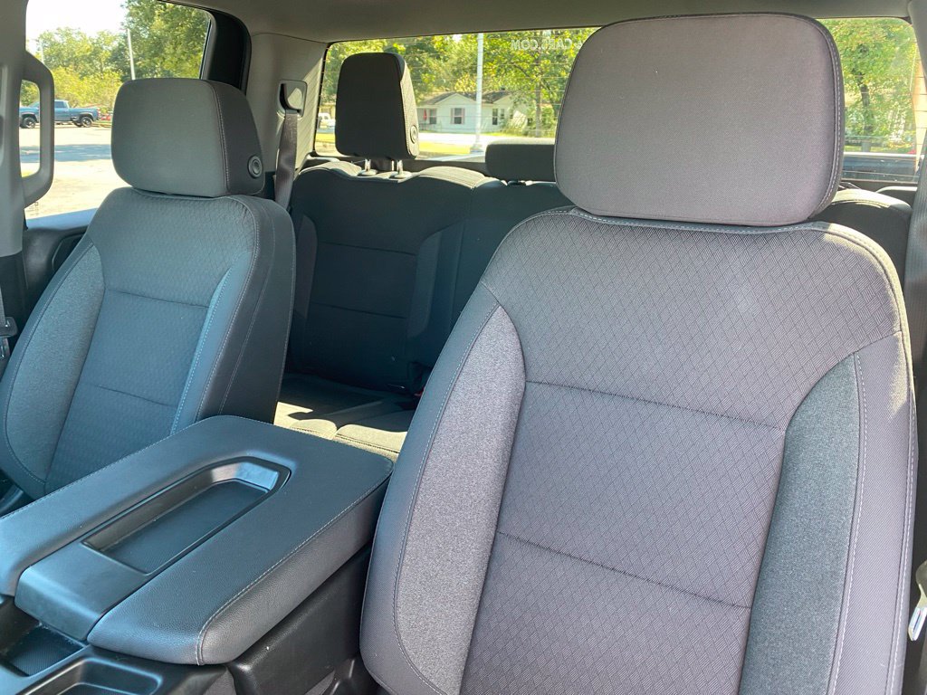 Used 2026 Chevrolet Silverado 1500 Custom RWD image 11