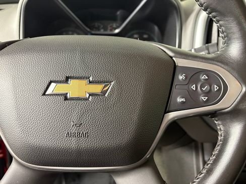 Used 2016 Chevrolet Colorado LT AWD/4WD image 21