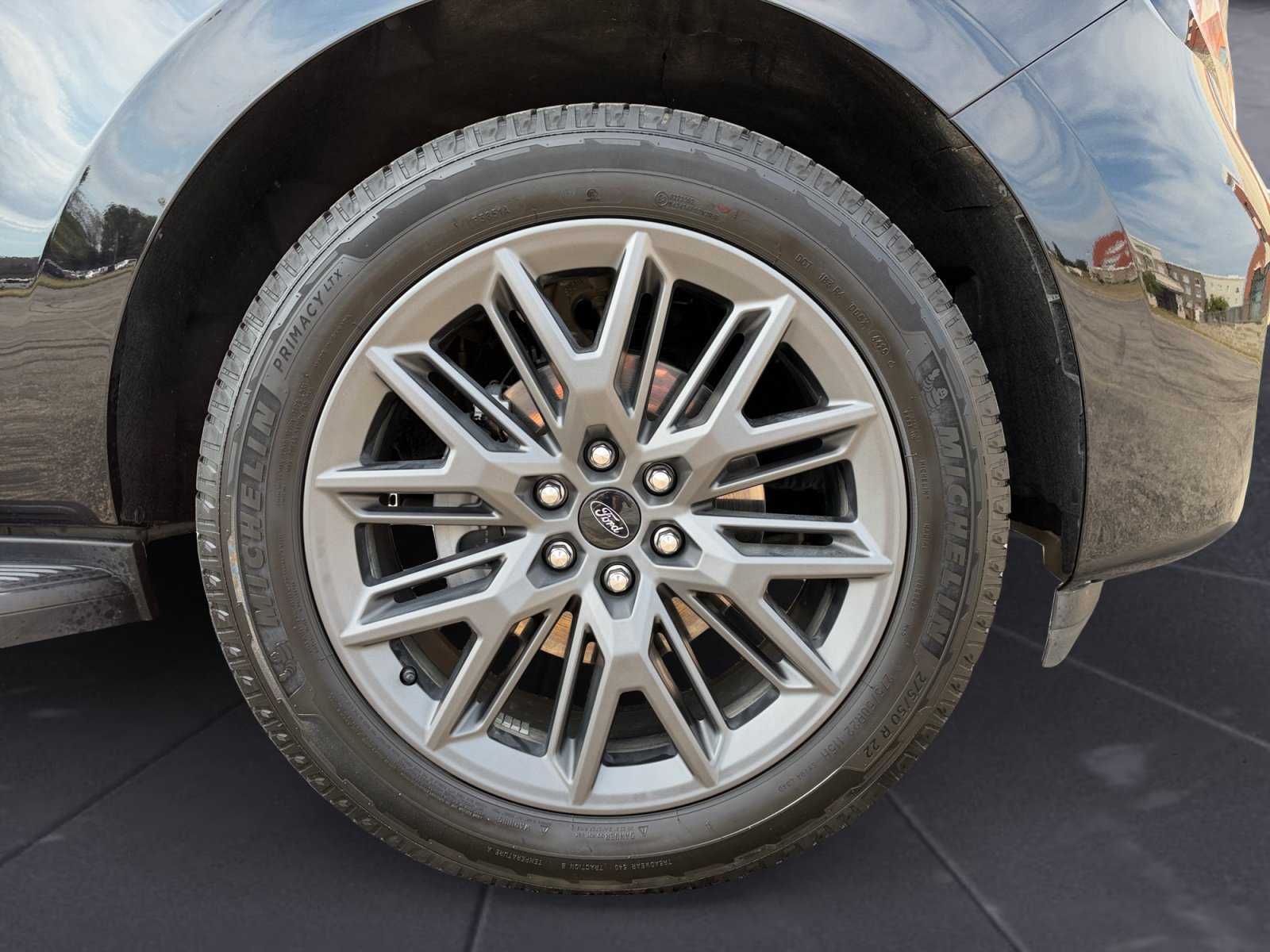 Used 2026 Ford Expedition Max Platinum w/ Stealth Appearance Package AWD/4WD image 14