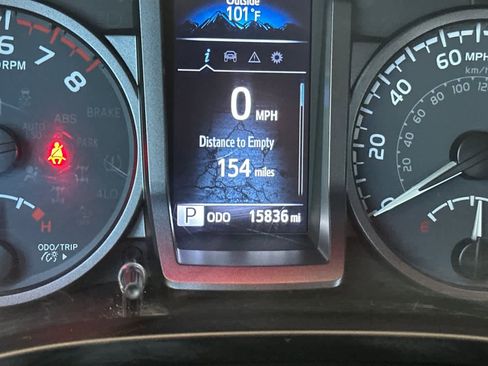 Used 2023 Toyota Tacoma TRD Off-Road AWD/4WD image 28