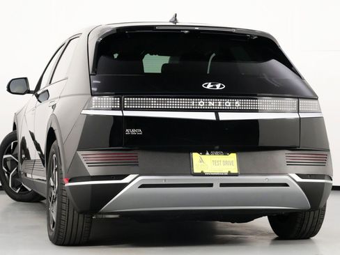 Used 2022 Hyundai Ioniq 5 SEL image 5