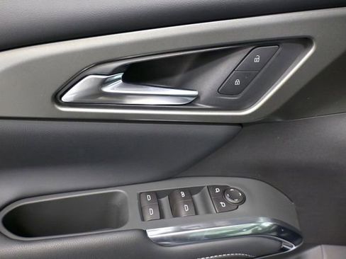 New 2026 Chevrolet Traverse LT w/ Sun and Wheel Package image 16