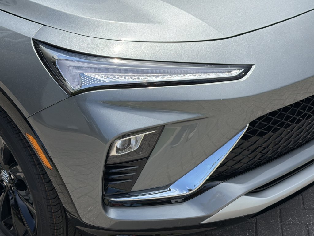 New 2026 Buick Envista Sport Touring w/ Convenience I Package FWD image 9