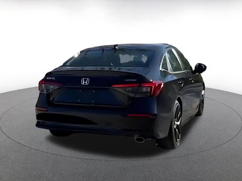 Used 2025 Honda Civic Sport image 9