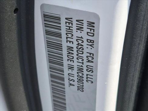 Used 2021 Dodge Durango R/T w/ Tow 'N Go Package AWD/4WD image 15